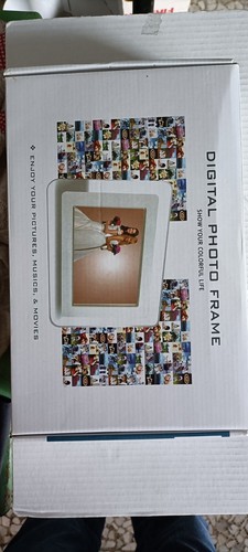 Digital photo frame cornice - digital,